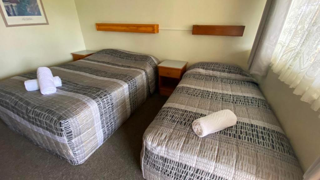 Bucketts Way Motel Gloucester Exteriör bild
